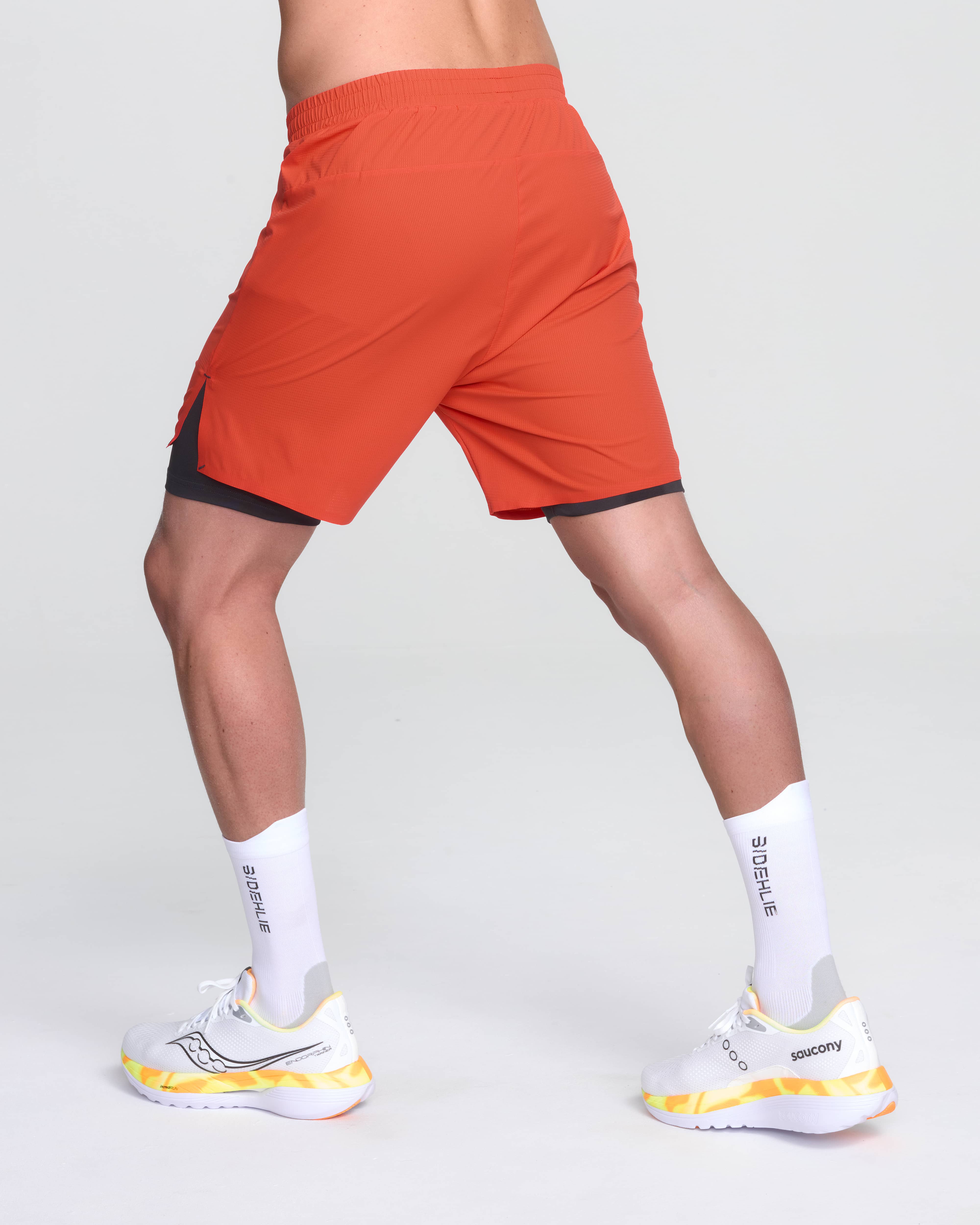 SALSATION ショートパンツ Shorts Rust Shorts Run 365 for men - Lava Red