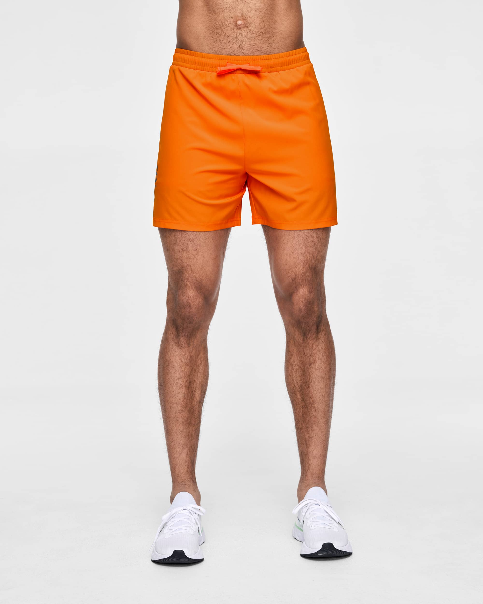 CLUBHAUS Active Shorts - Orange Lサイズ 6078_333676_38500_Model_1_73a3